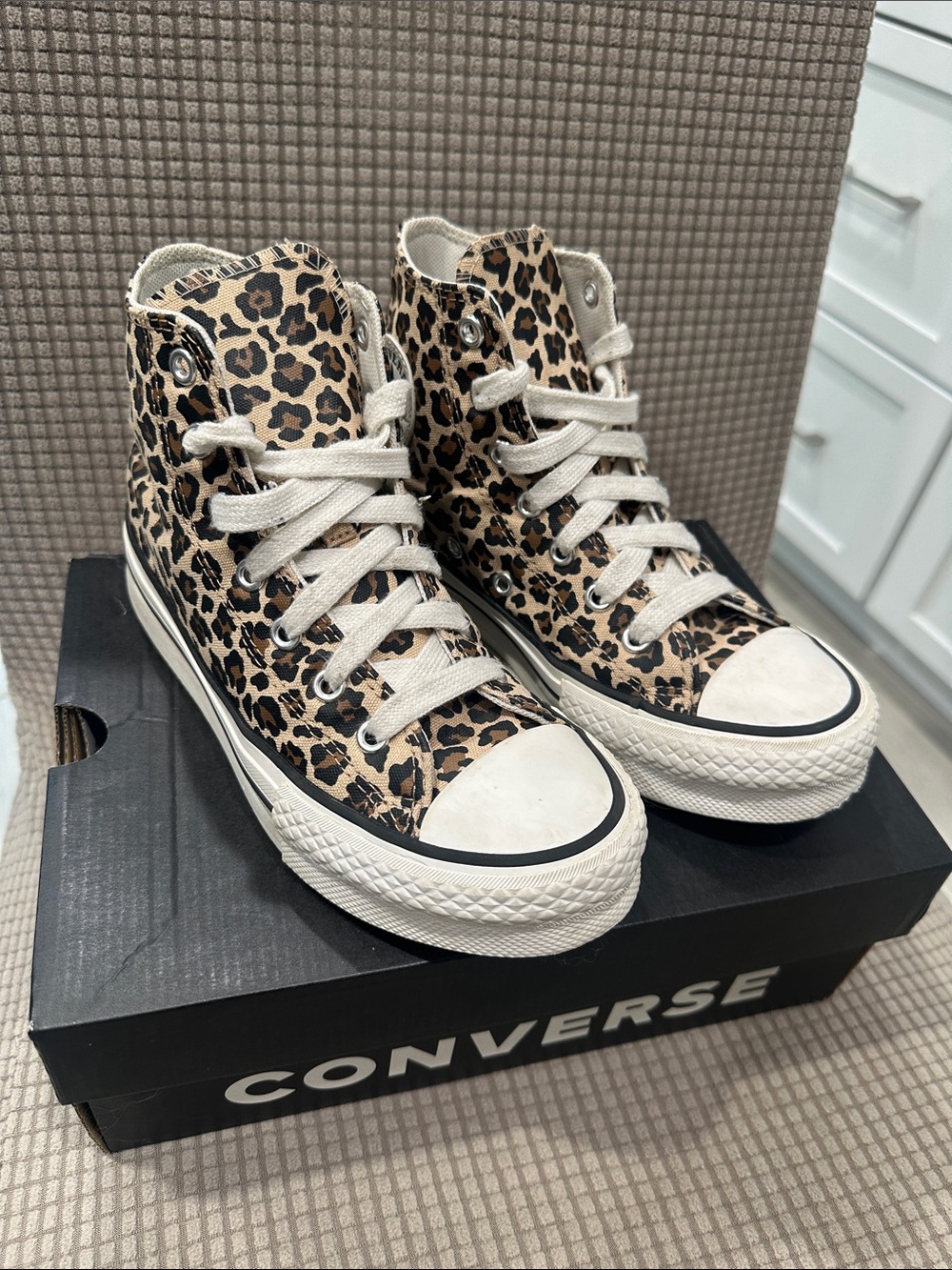 Converse Chuck Taylor Platform High Top Leopard Print Girls Size 3 Sneakers/ Box